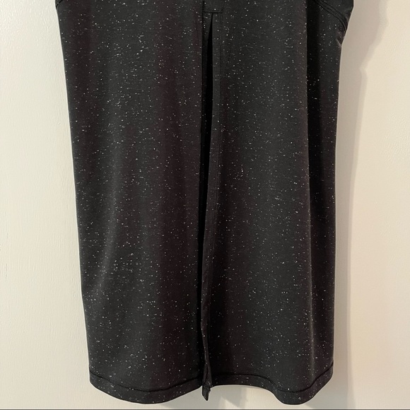 Lululemon Goal Up Tank - Black/White - Size 6 - Picture 3 of 5